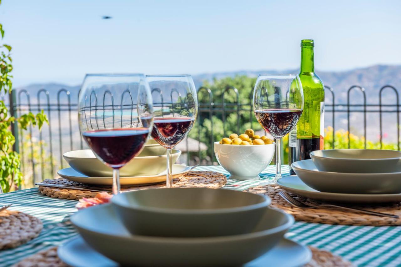 Cantueso Holiday Park Periana Екстер'єр фото