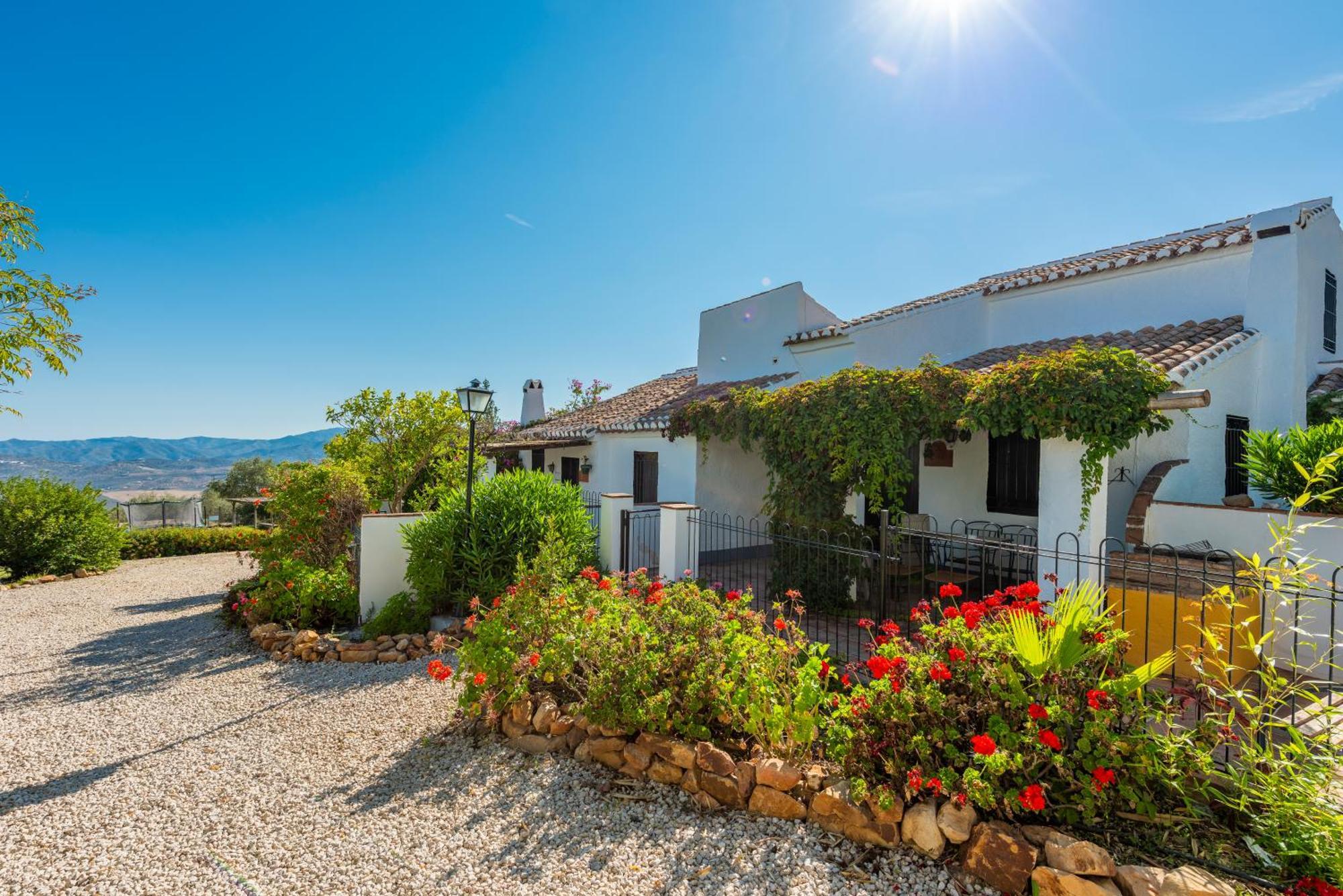 Cantueso Holiday Park Periana Екстер'єр фото